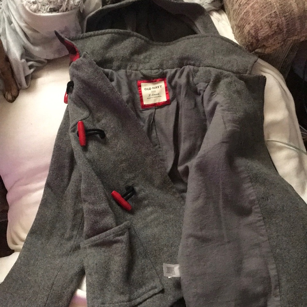 Old Navy small adult or size 14/16 girls